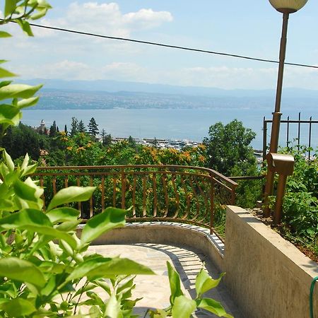 Villa Vera Ичичи Экстерьер фото